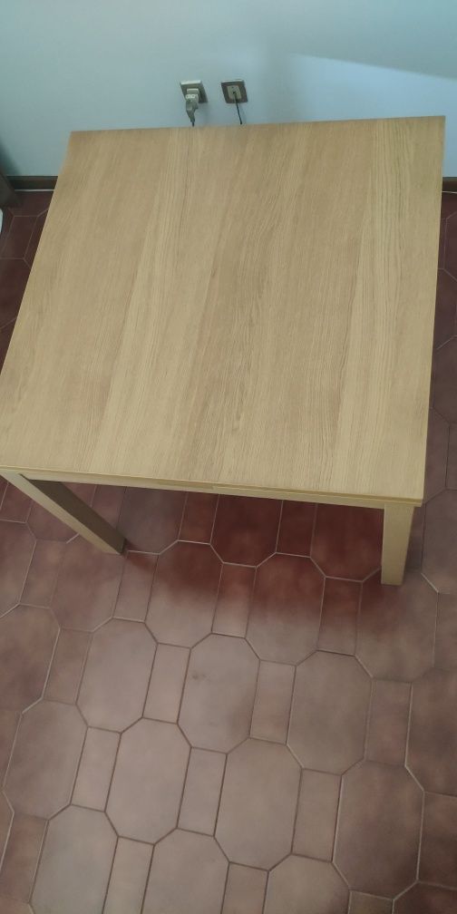 Mesa de sala IKEA Bjursta 90x90