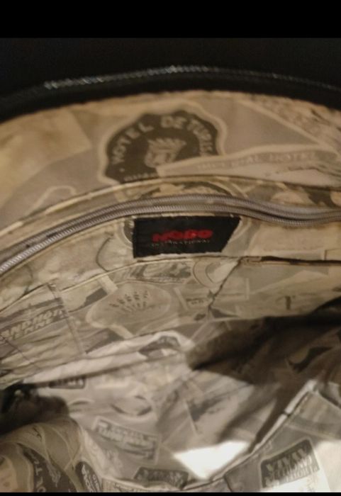 Damska czarna  torebka