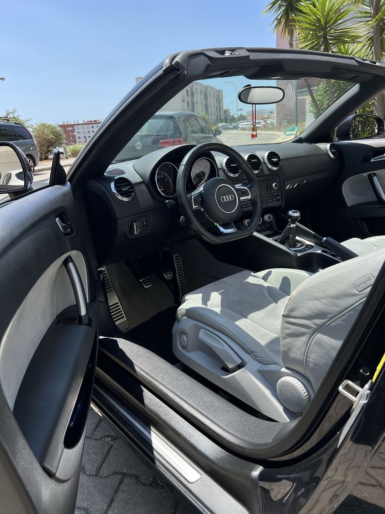 Audi TT Cabrio 1.8 TFSI 2012 | Full Extras | €13.000