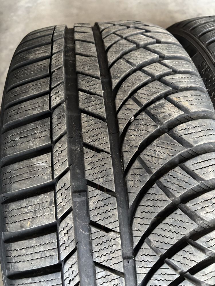 255/45/19 Kumho WinterCraft WP72 2023rok zimowe