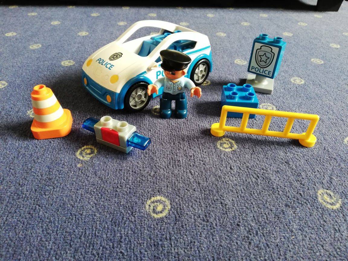 Lego Duplo zestaw nr 4963 patrol policyjny