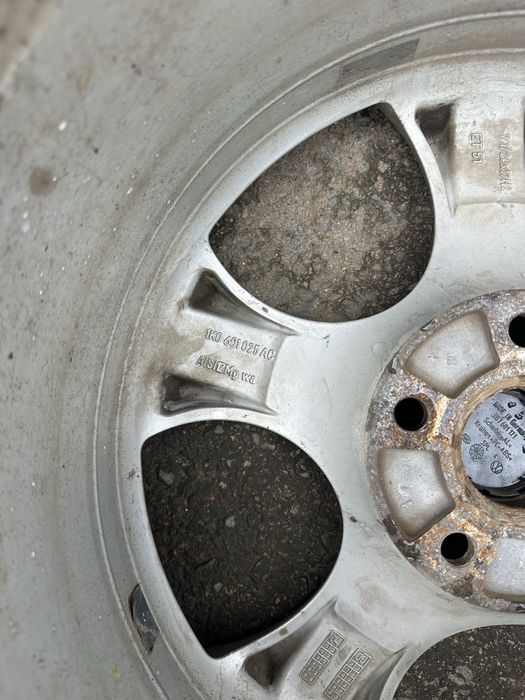 Диски golf gti r17 5*112