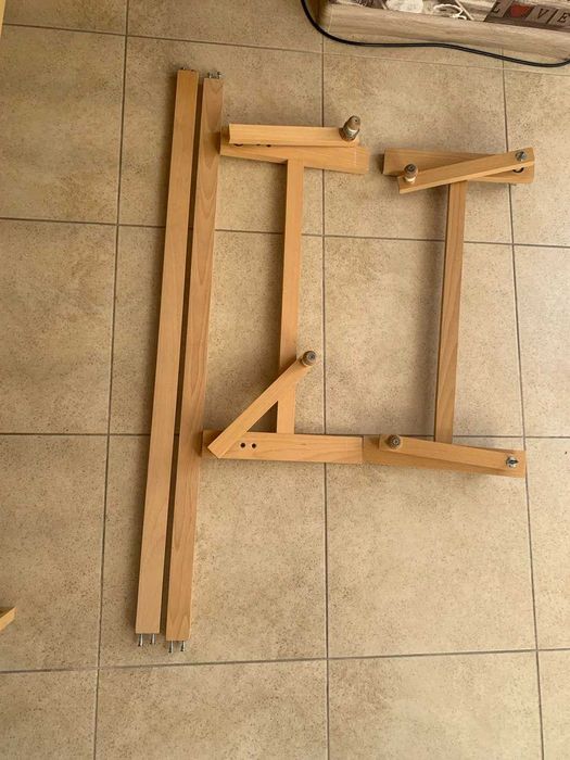 Дитяче ліжко з гойдалкою, натуральне дерево.