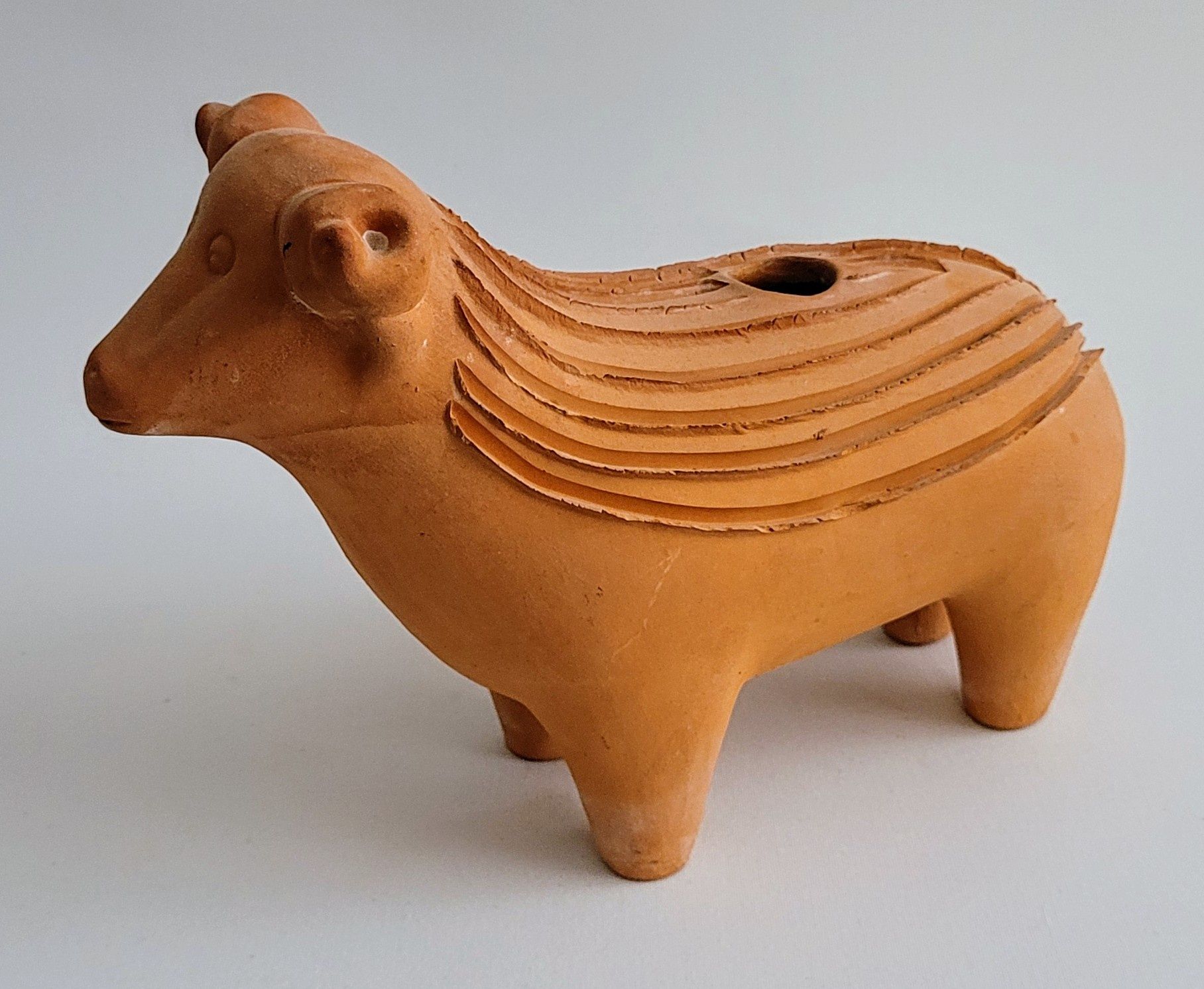 Figura ceramiczna z terakoty baran