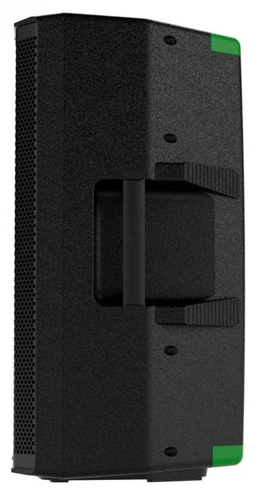 Mackie Thrash215 – kolumna aktywna