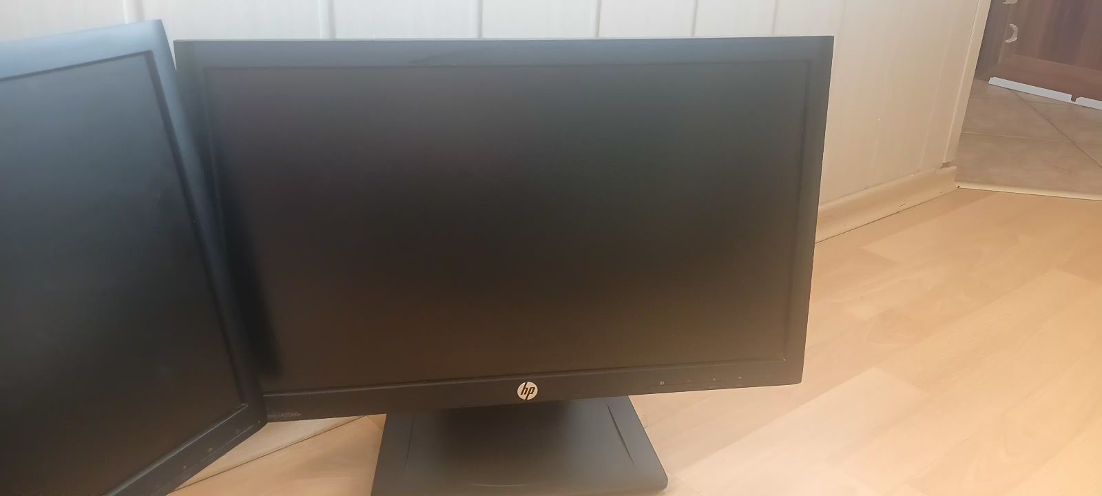 2x Monitor HP Compaq LA2006x 20"