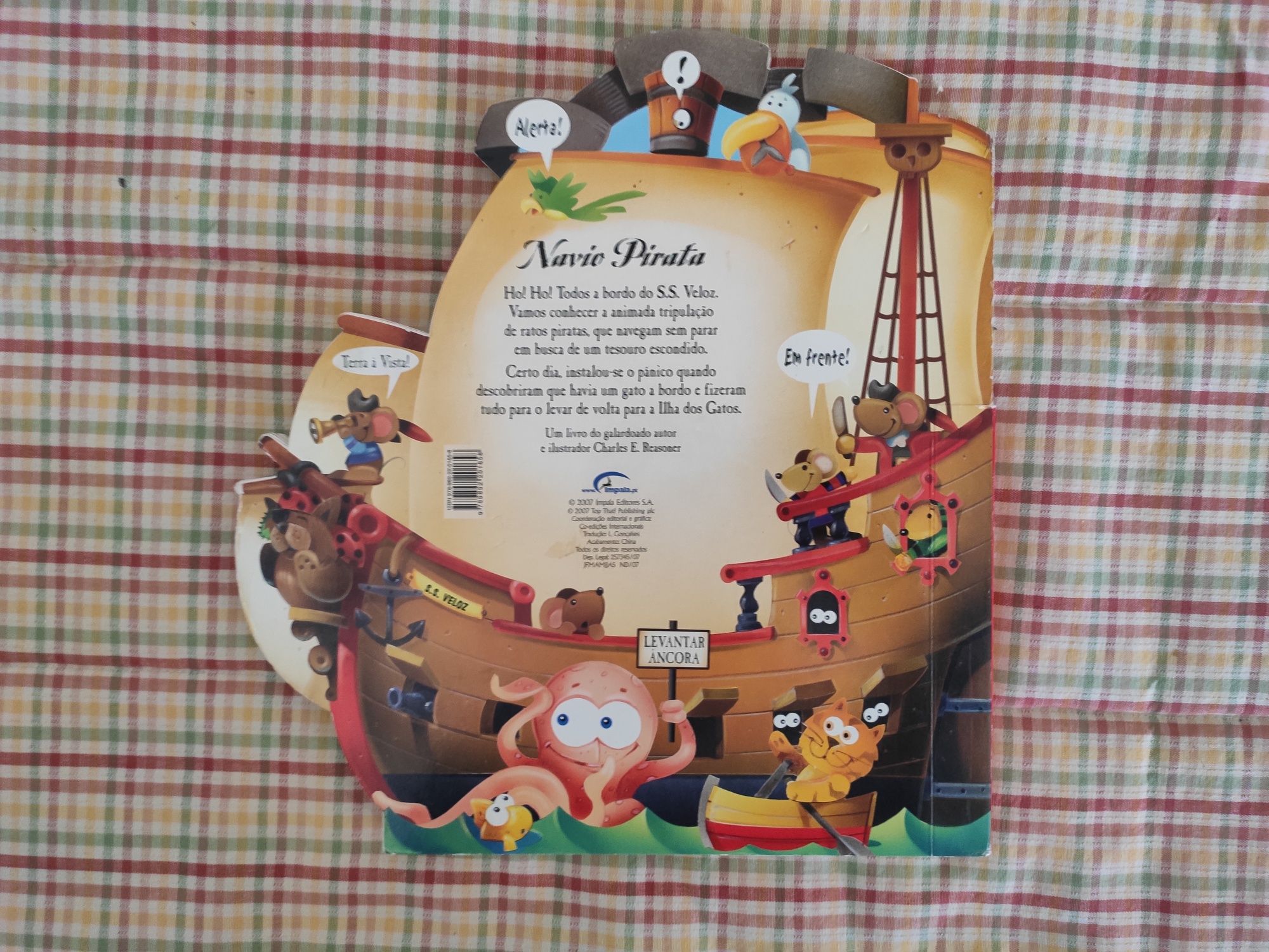 Navio Pirata | Livro Infantil
