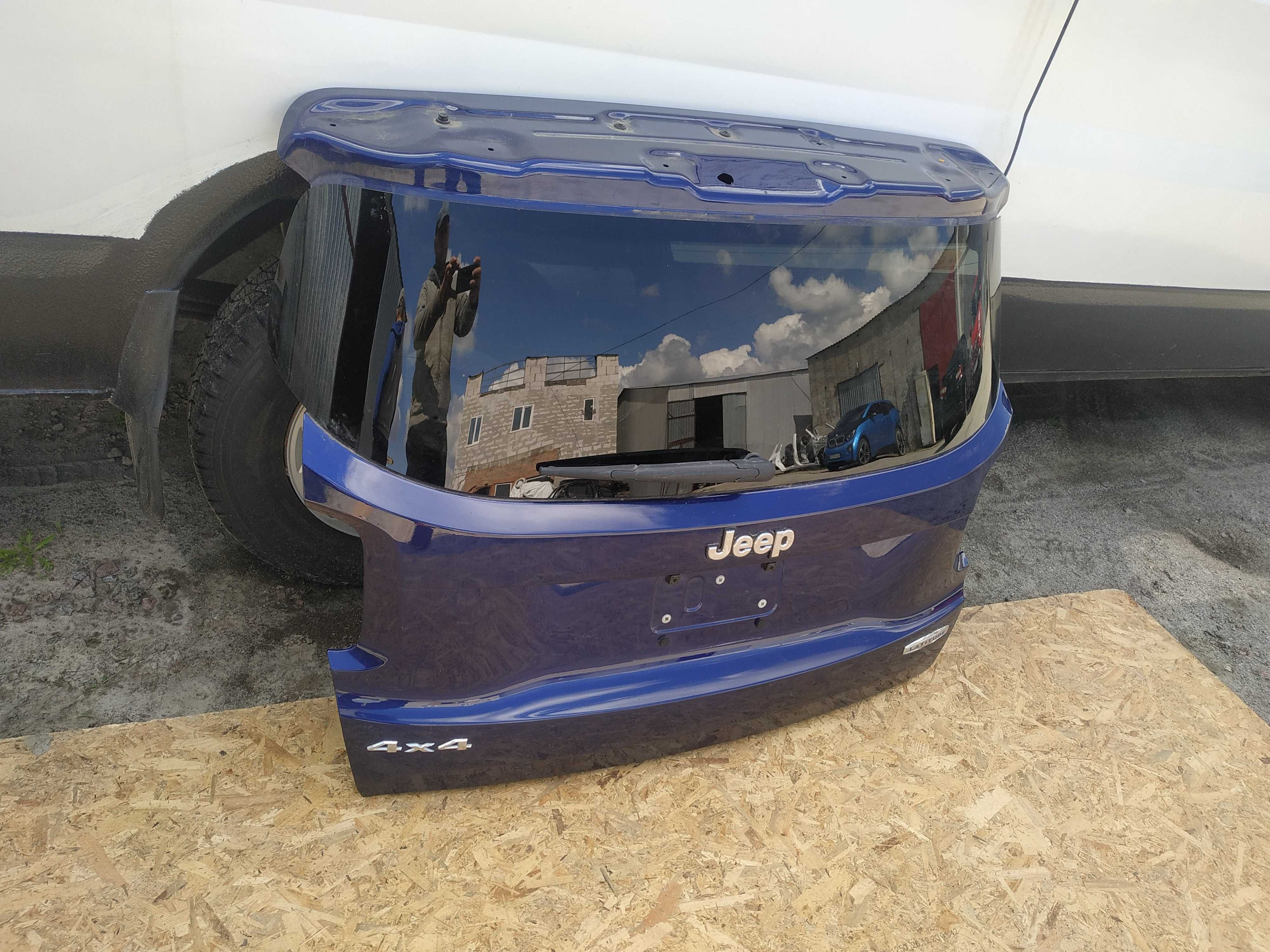 Кришка багажника Джип Ренегат Jeep Renegade 2015-2018