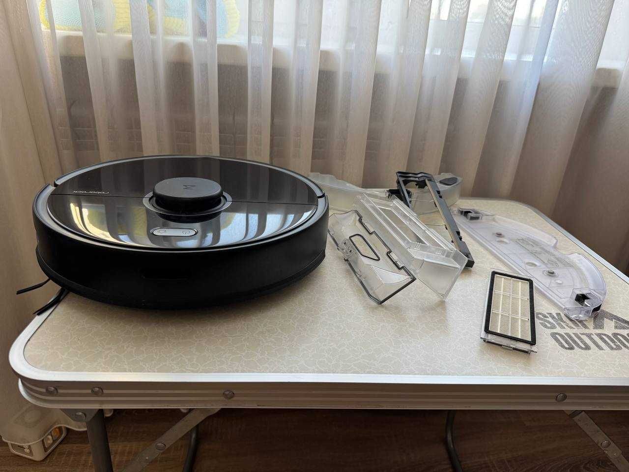 Робот пилососм Roborock S5max
