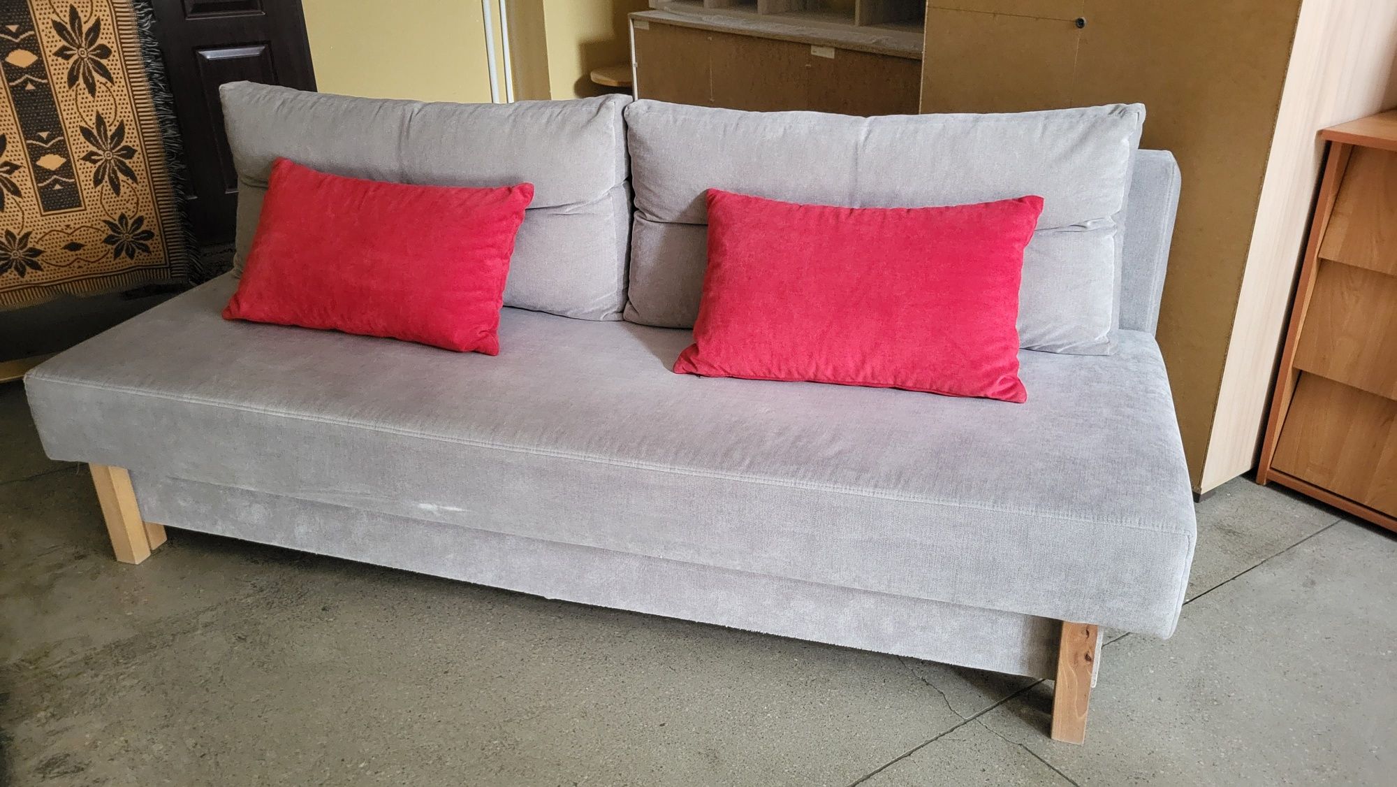 Rozkładana sofa łóżko