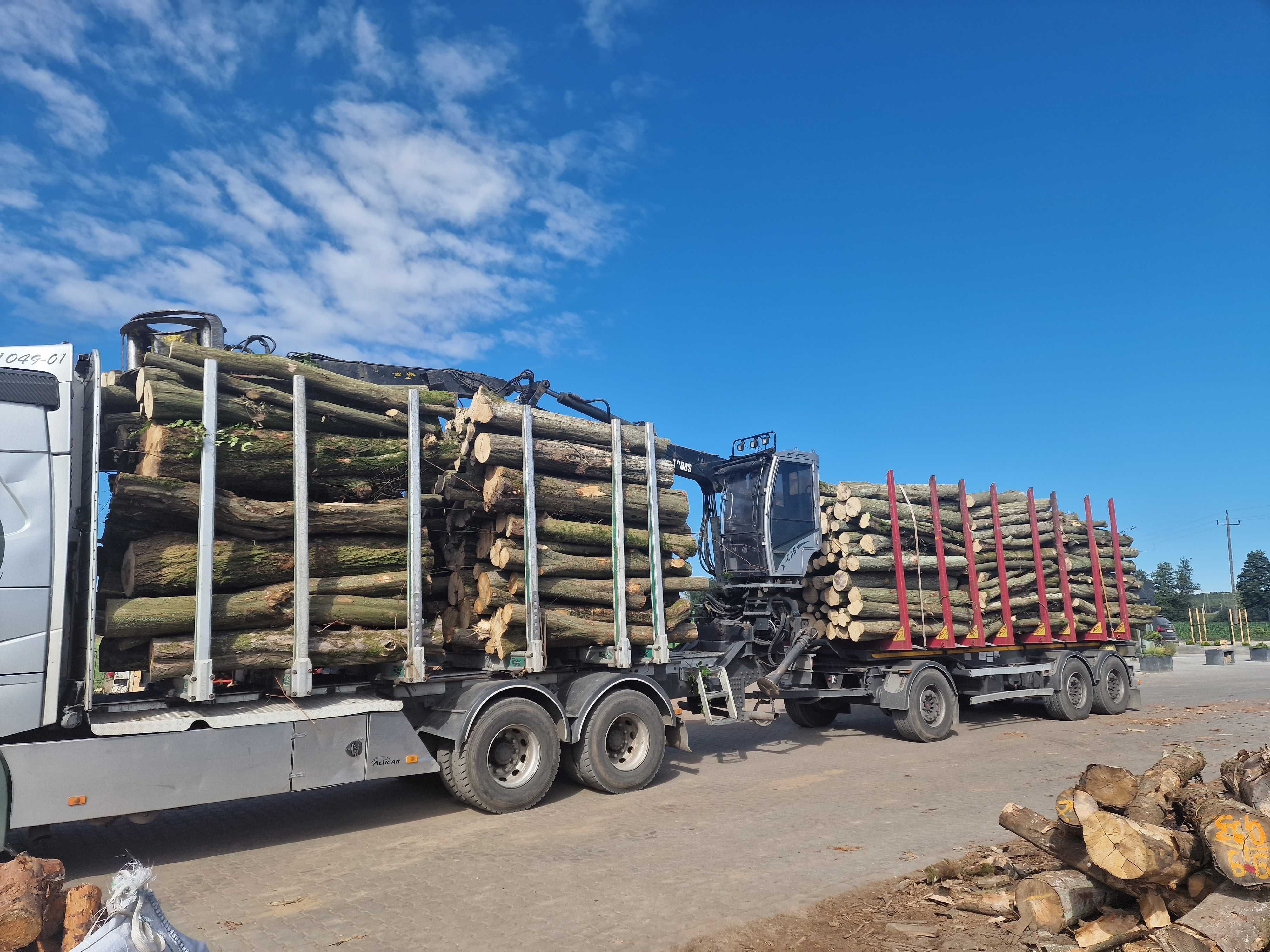DrewKom Drewno kominkowe GRAB w kłodzie dl. 2,5m S2a S2b transport HDS