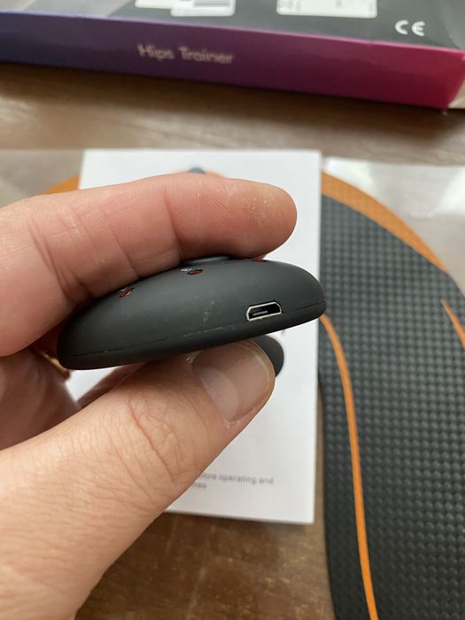 Міостимулятор EMS Hips Trainer тренажер для тренування м'язів сідниць