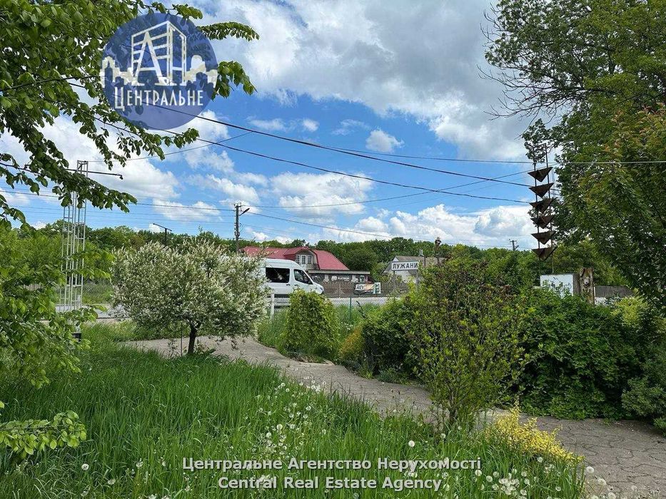 Продаж ділянки понад 13 сот. комерційного призначення. З булівлею.