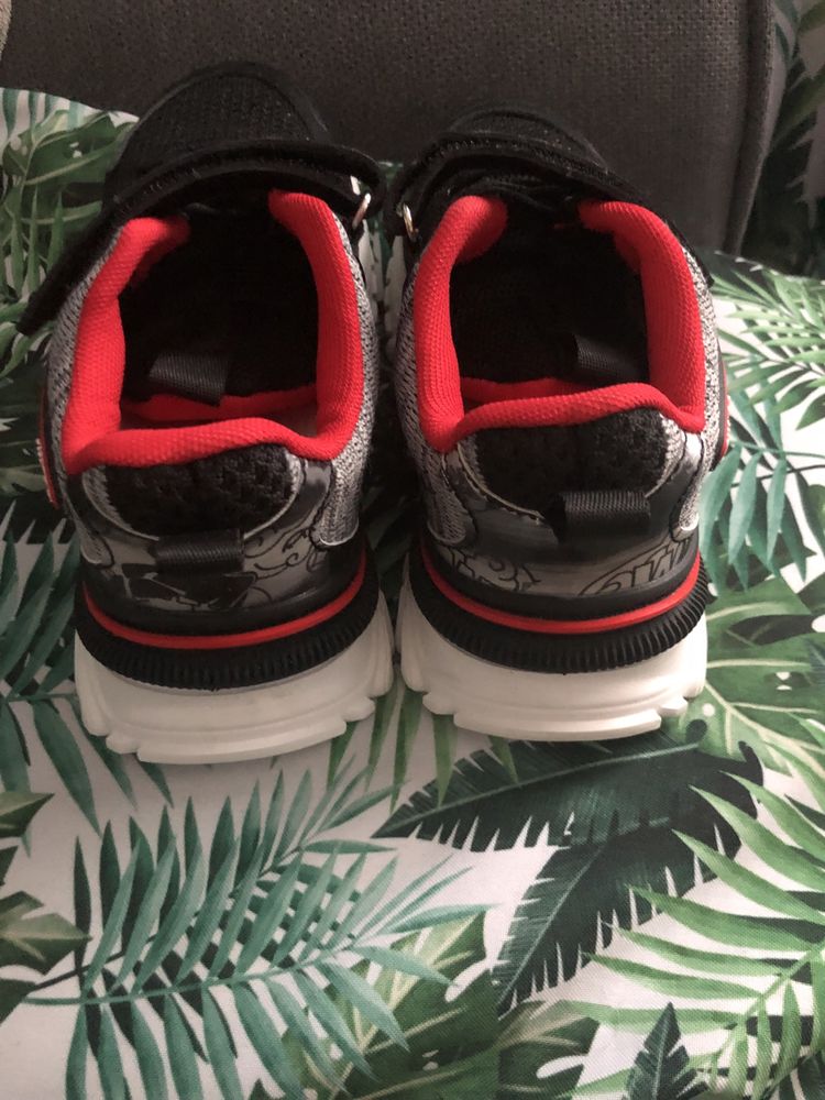 Buty sportowe dla chłopca