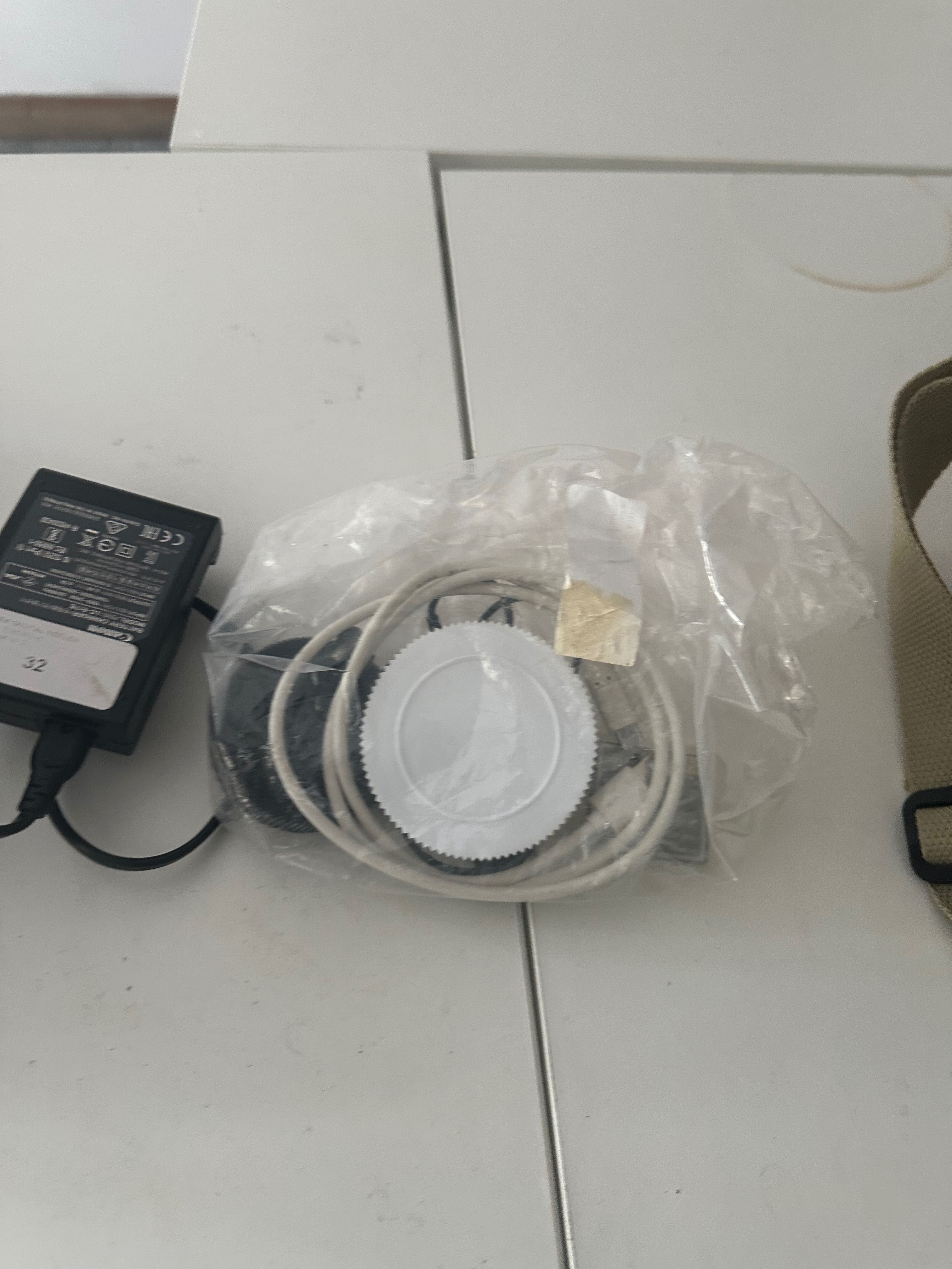 Canon d77 , com td