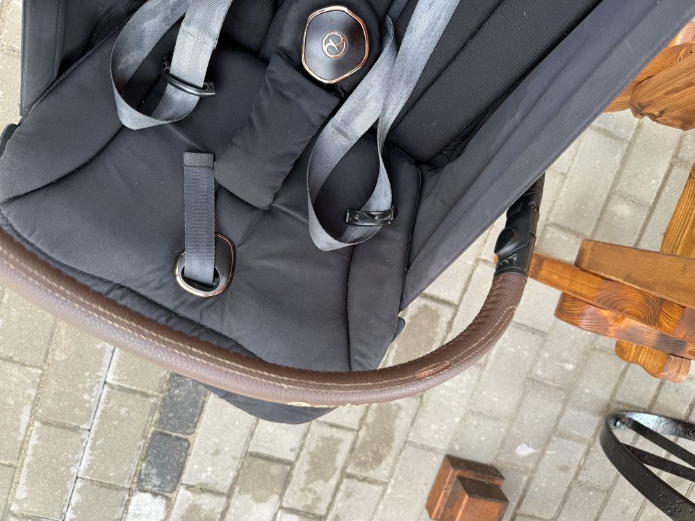 Wózek spacerowy Cybex Coya