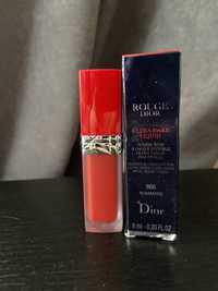 Рідка помада для губ з рослинним маслом rouge dior ultra care liquid