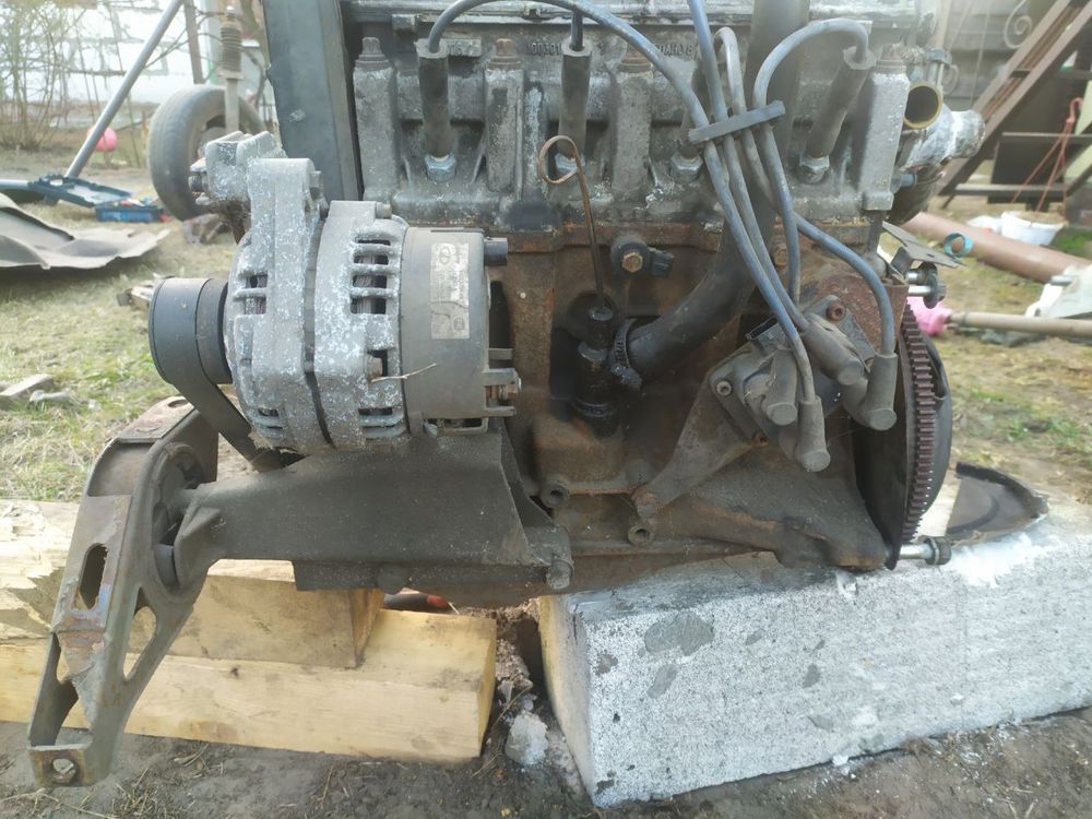 двигун ВАЗ 1119 1,6 8кл