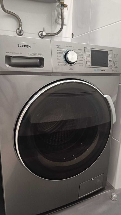 Máquina de Lavar Roupa BECKEN Boostwash (12 kg - 1400 rpm - Inox)