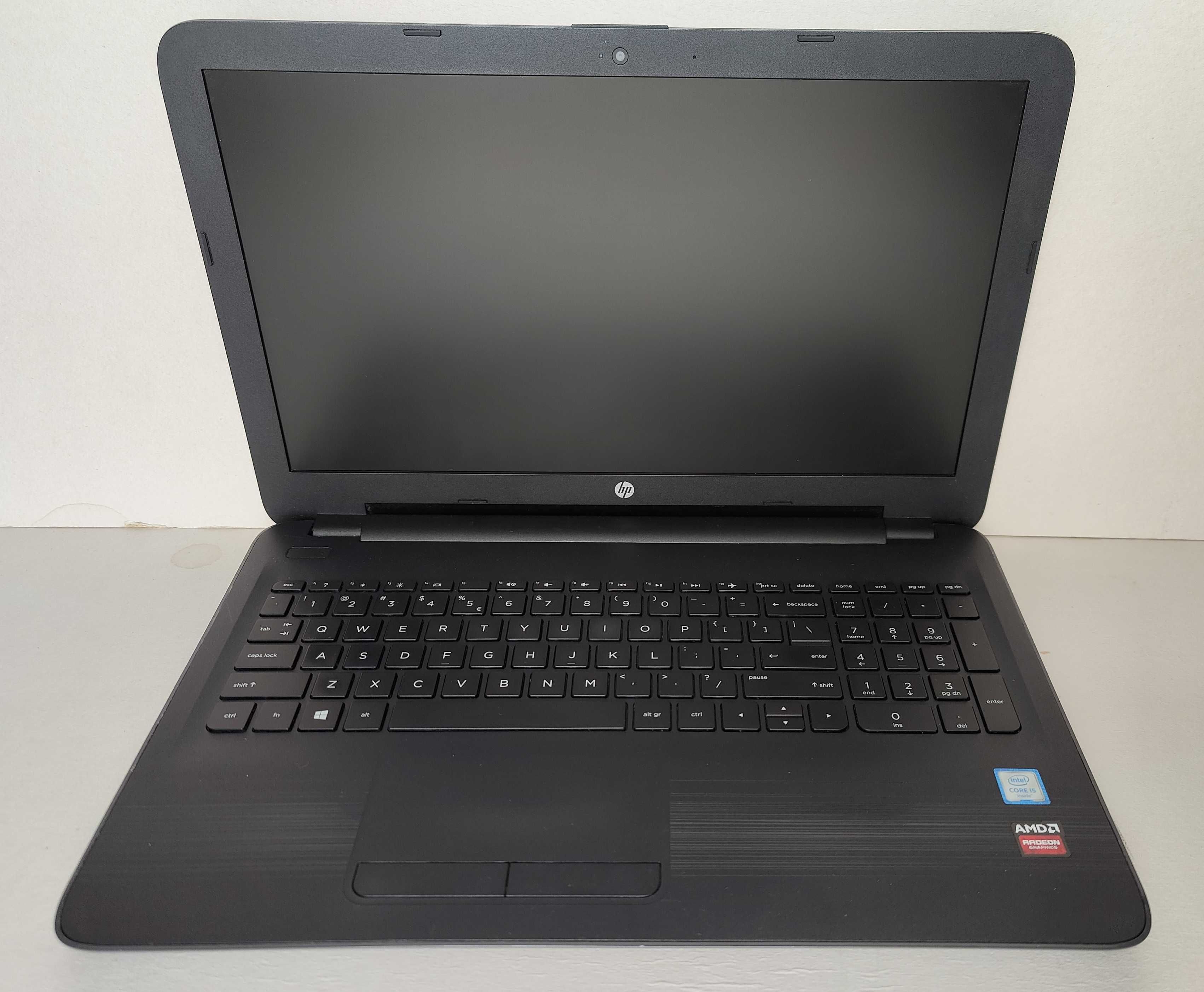 Laptop HP 250 G5/15.6"/i5-6200U-2.8GH/R5-M330-2GB/12GB/SSD512/Win11/Gw