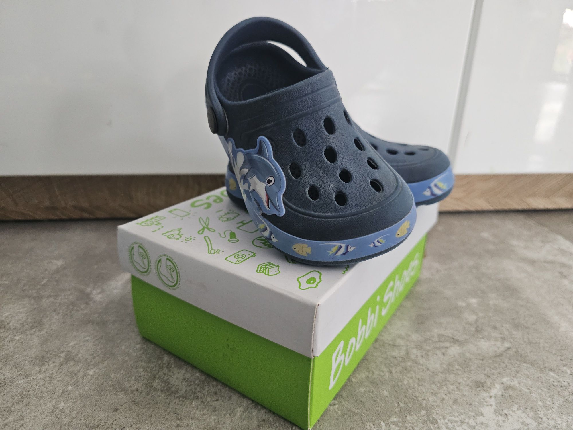 Crosy crossy buty ogrodowe basenowe 22