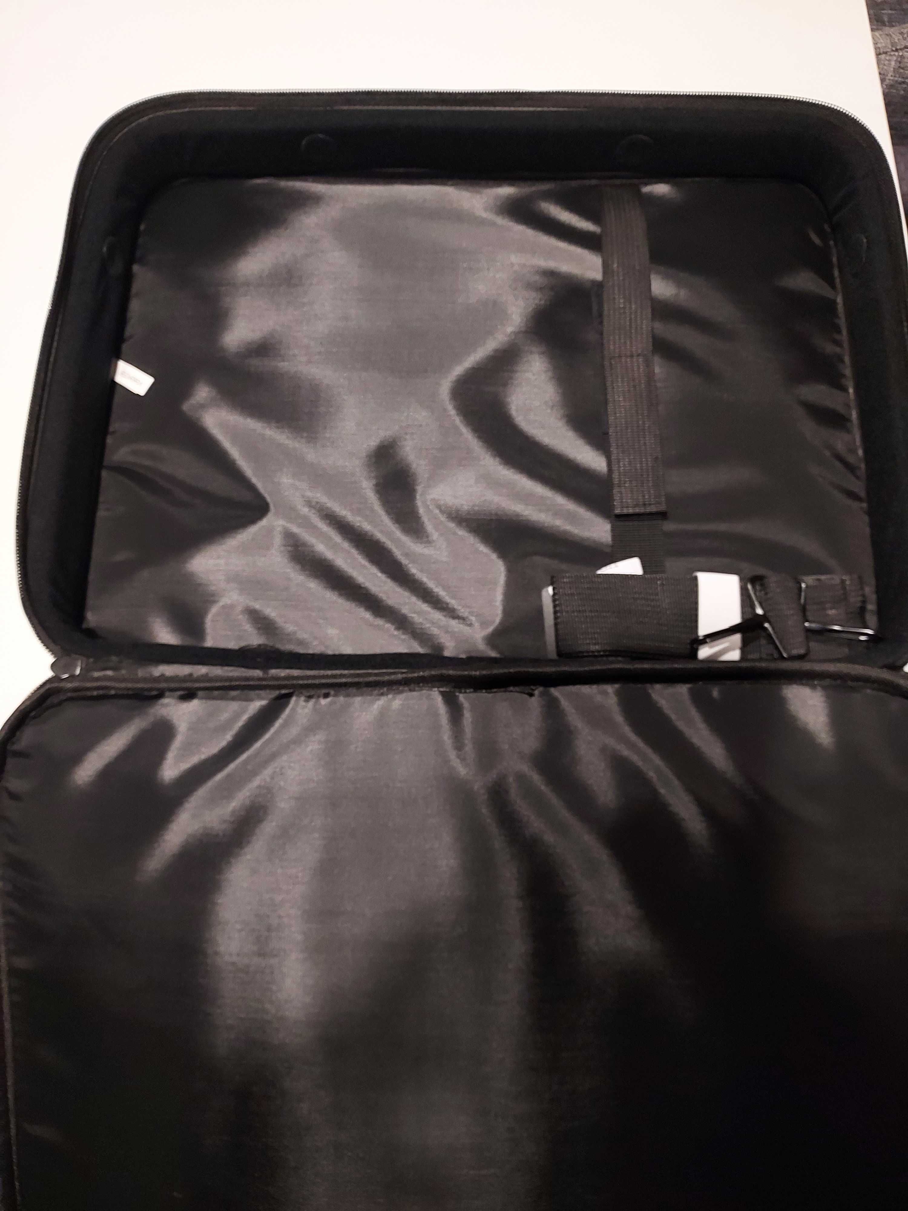 Czarna elegancka torba, laptop, notebook, 15,6 cali