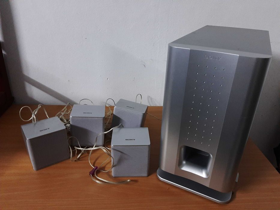 Leitor de DVD/CD SONY Home Cinema DAV-EA20