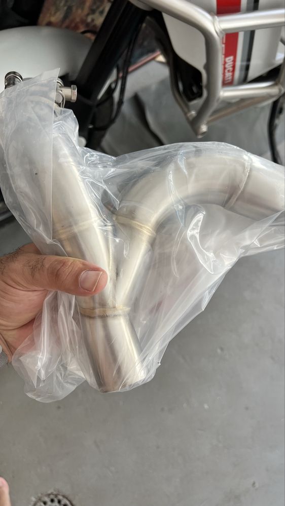 Ducati Desertx link pipe para remove catalizador