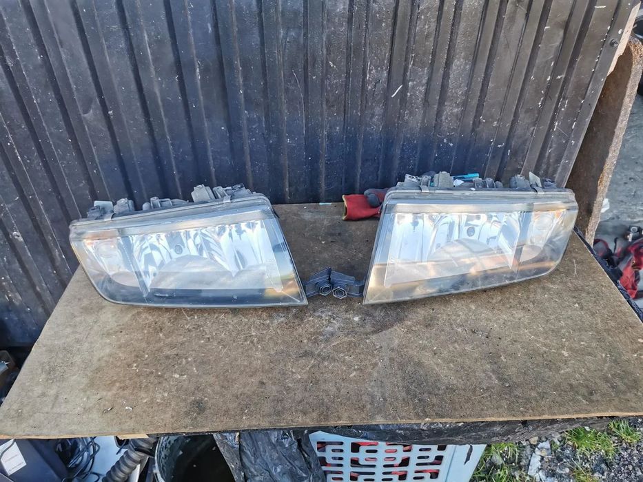 SKODA FABIA I LAMPA LAMPY PRZÓD PRZEDNIE LEWA PRAWA EUROPA