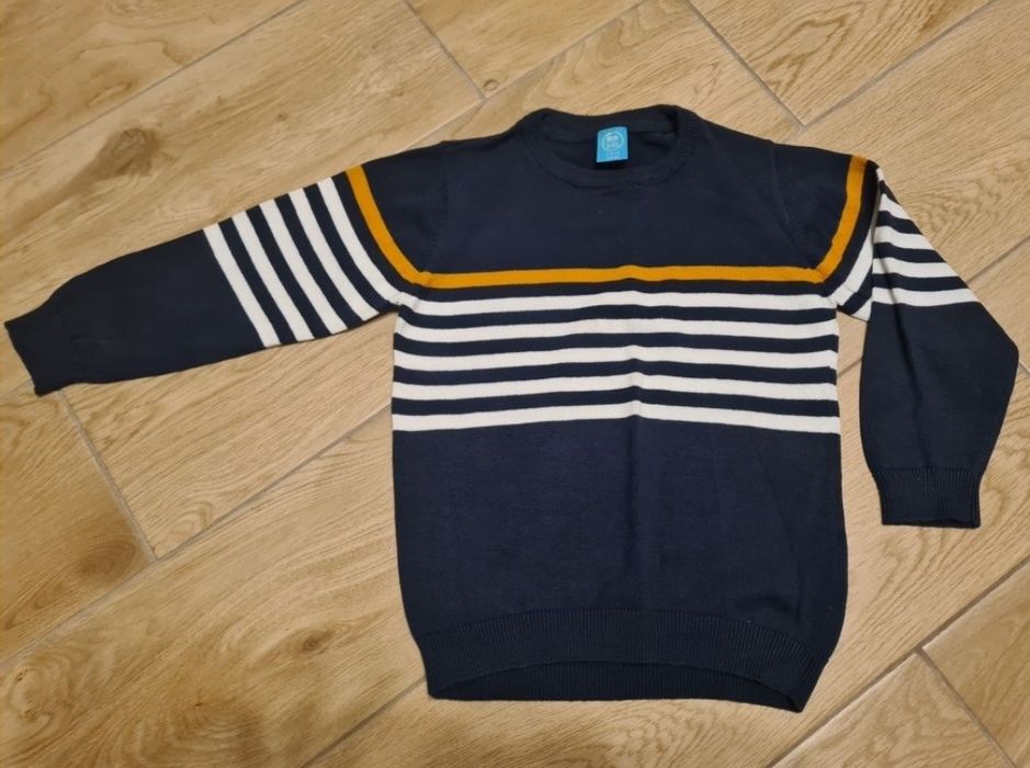 Elegancki sweter chłopięcy rozm. 116