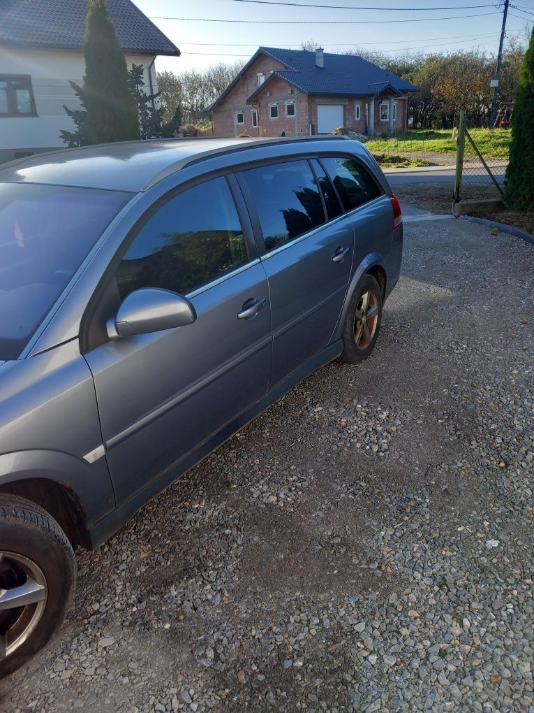 Opel Vectra C lift kolor z 163