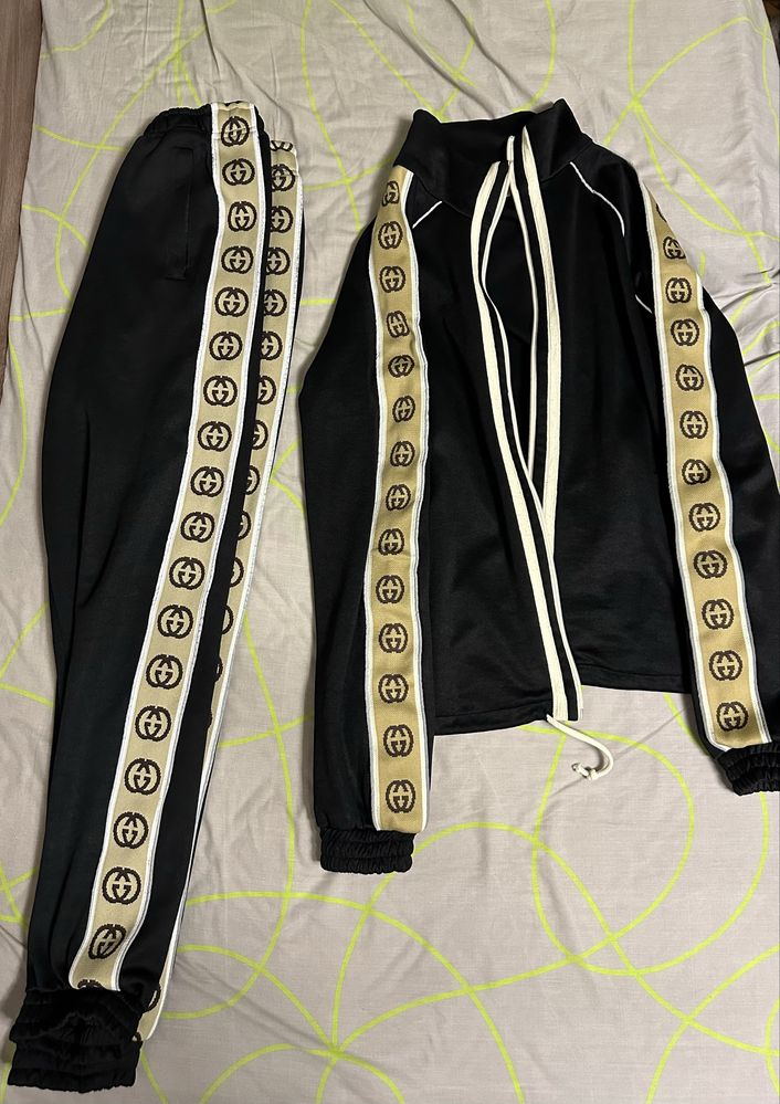 Спортивний костюм Gucci