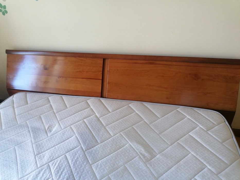 Cama de casal King size
