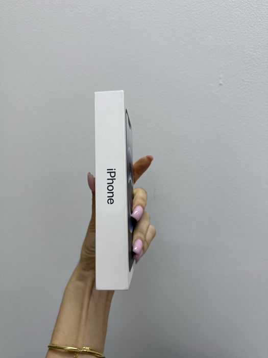 NEW iPhone 16e 128Gb. (Black)