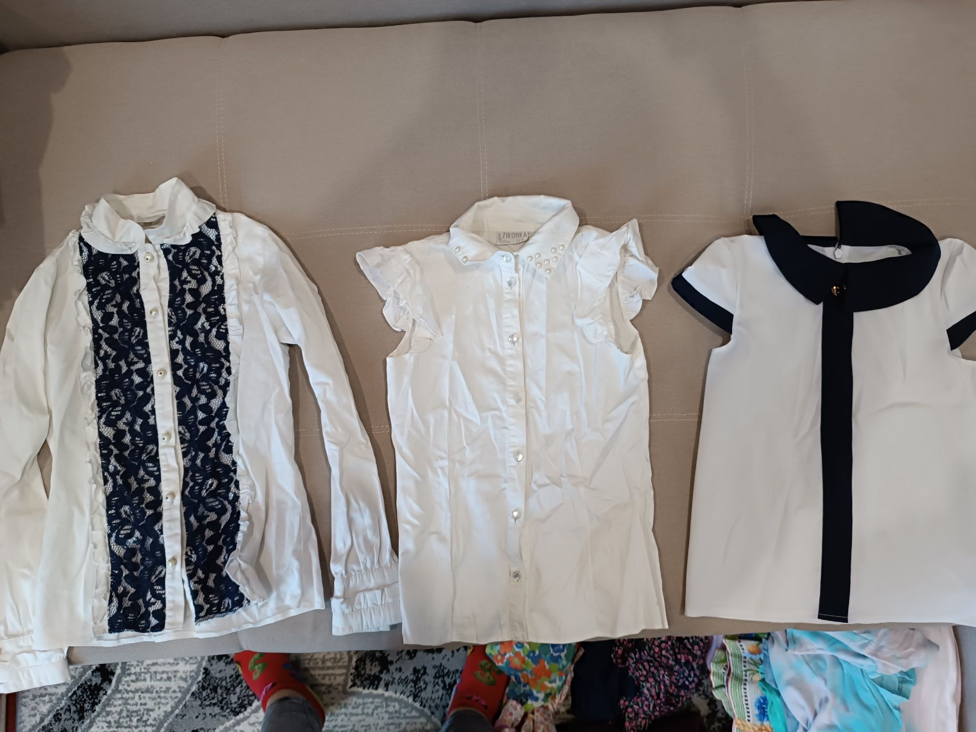 Одяг Шкільна форма на дівчинку 122-128 зріст спідничка сарафан блузка