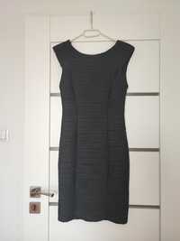 Mała czarna sukienka 36