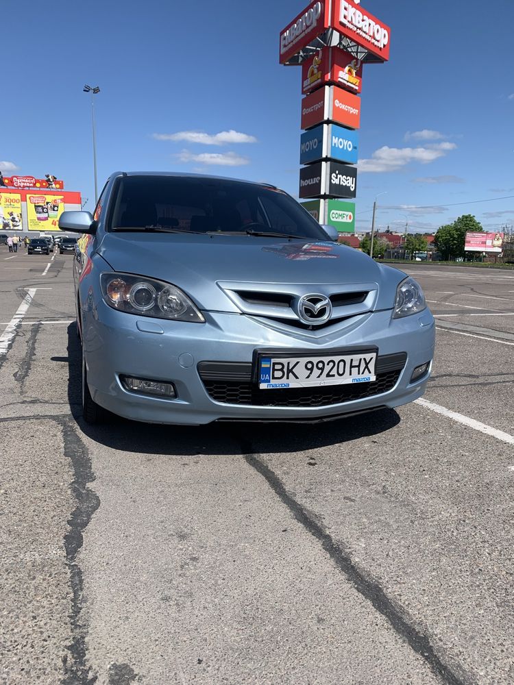 Мазда 3 2006року, без вкладень.