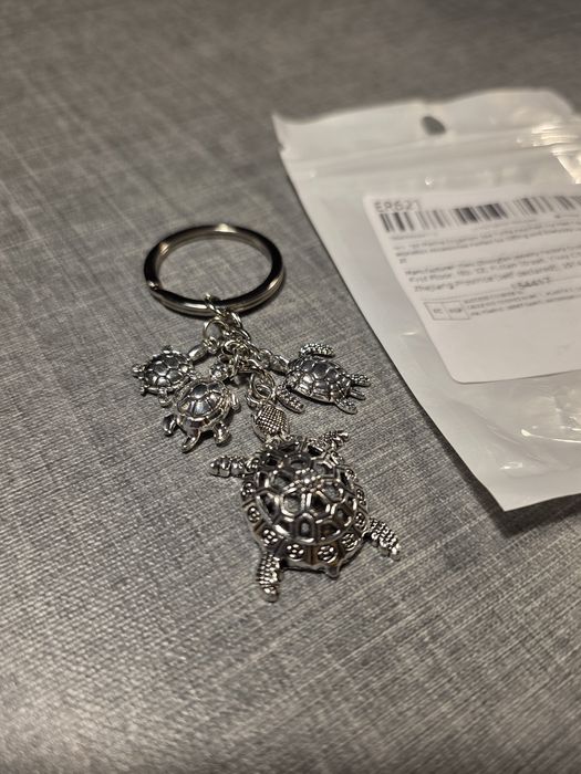 Brelok do kluczy, torebki, plecaka. Zawieszka do auta - Żółwie morskie