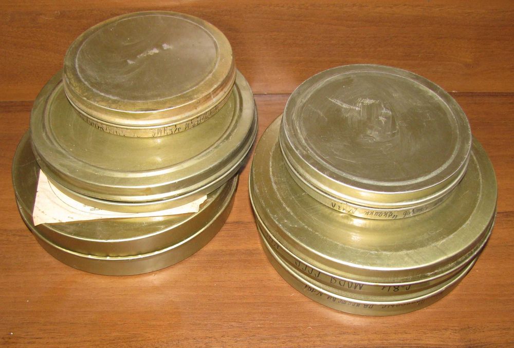 Коробки для 16 мм. кинопленки, разные.