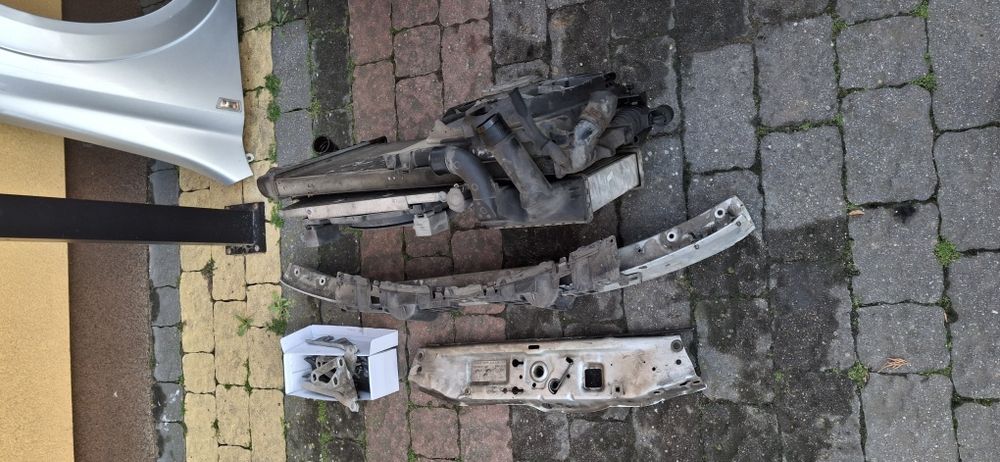 Kompletny przód opel Astra h lift zderzak lampy grill