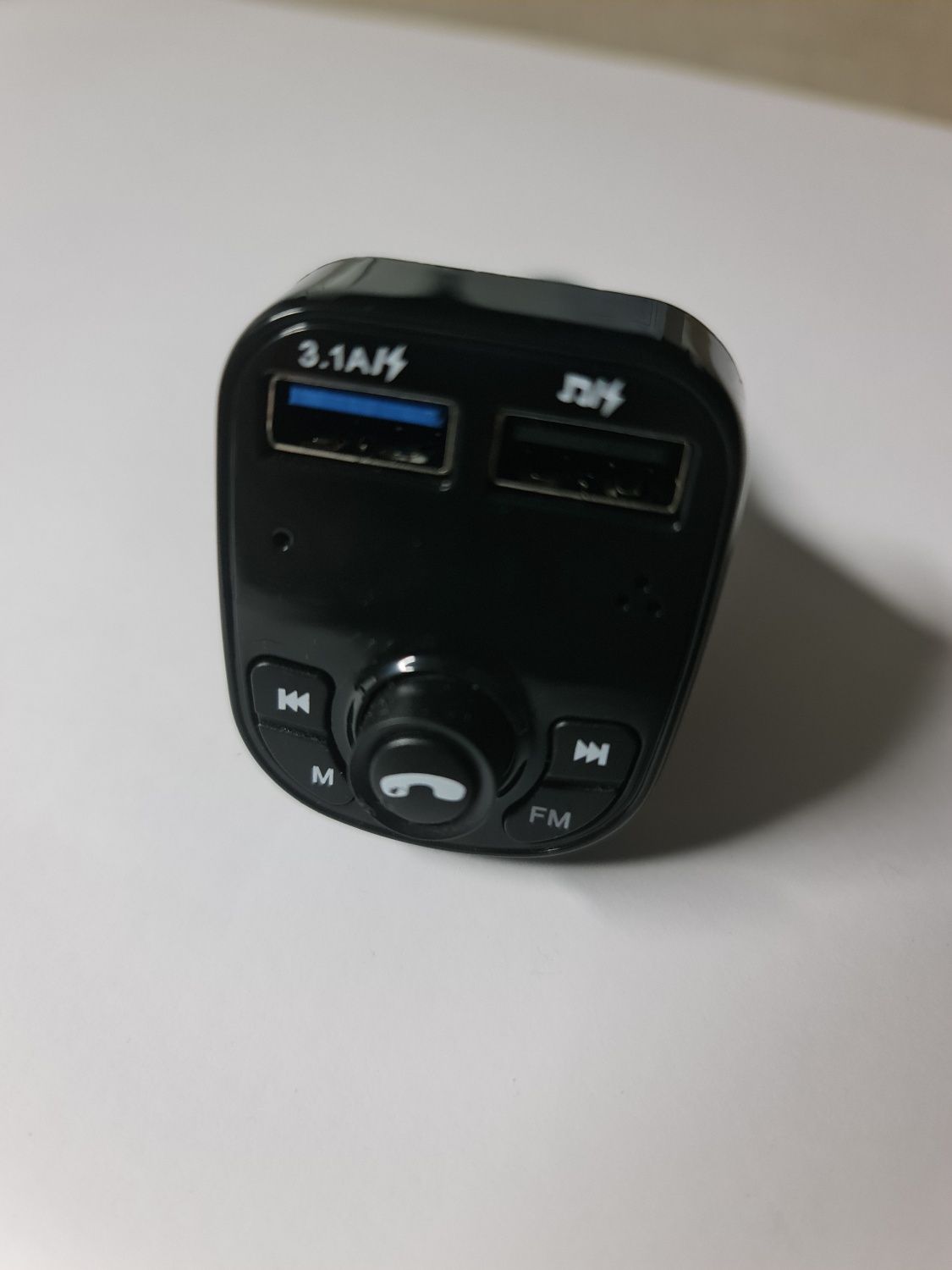 Kit mãos livres / carregador / porta usb
