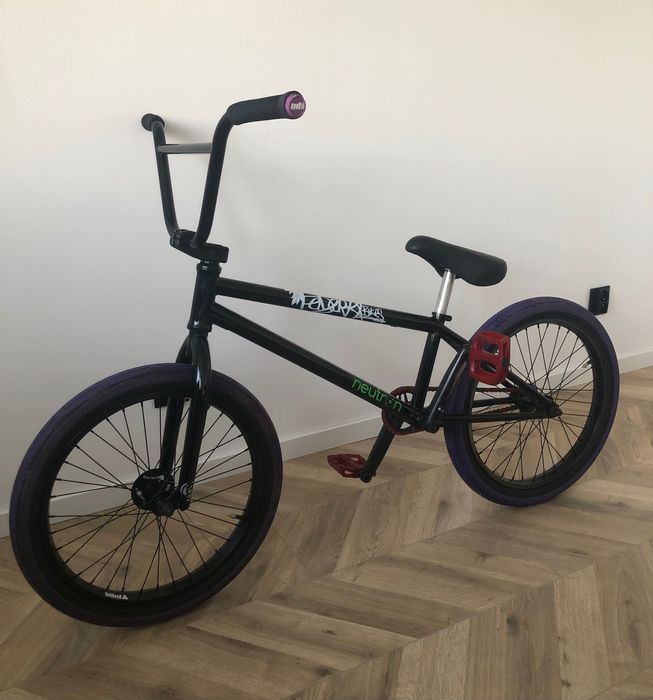 Bmx rower wyczynowy - Flybikes Neutron ( Gratis kask i pegi )