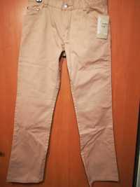 spodnie chłopięce 100% bawełna/twill jasny brąz lub khaki; 156-167 cm