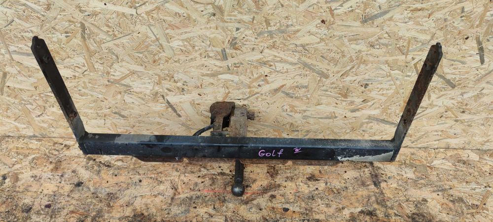 Volkswagen VW Golf IV Hak Holowniczy Belka Kula