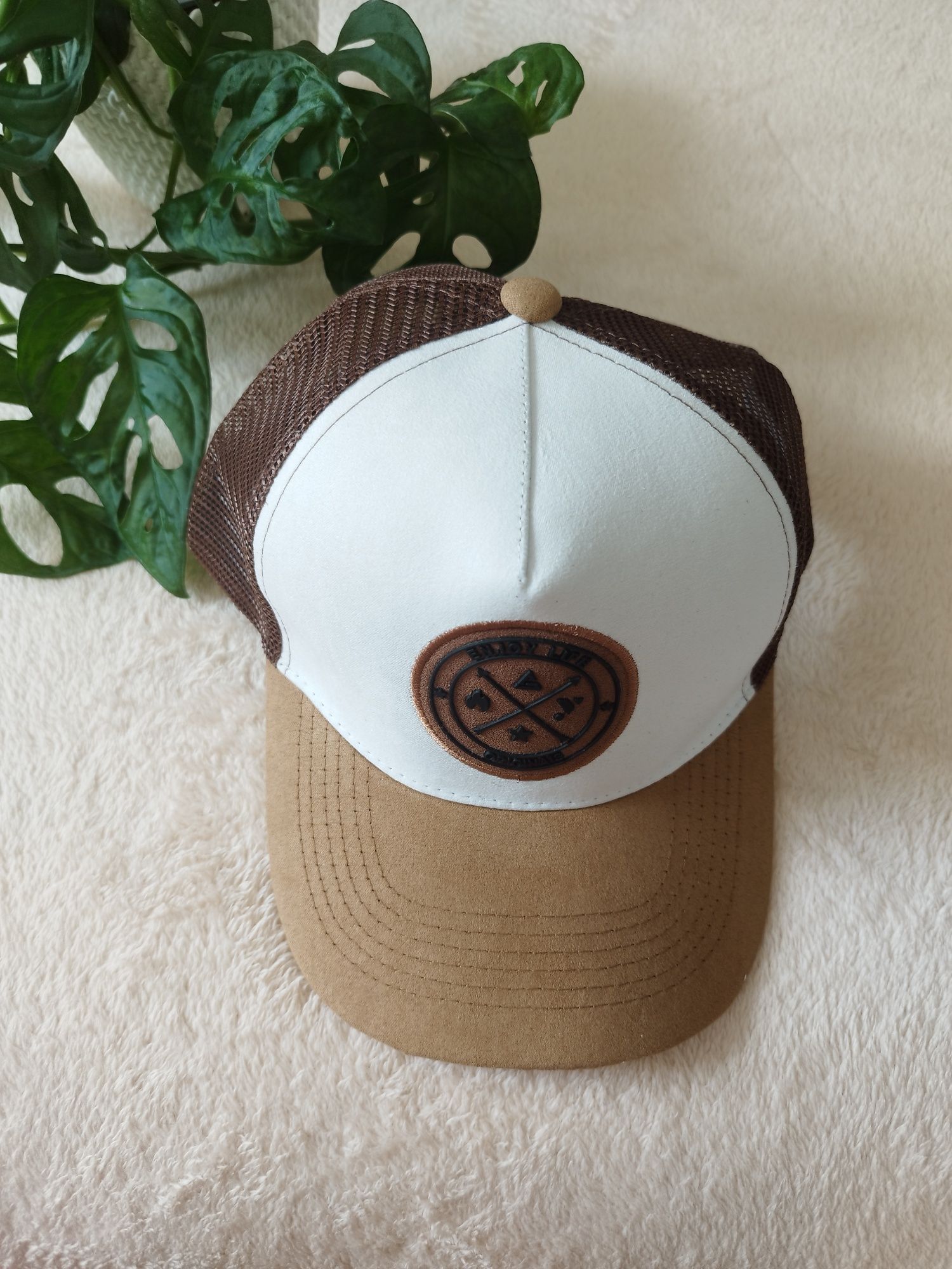Nowa czapka z daszkiem męska trucker truckercap summerlook bejsbolówka