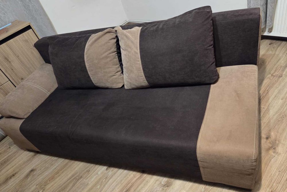 Sprzedam kanapę i krzesła