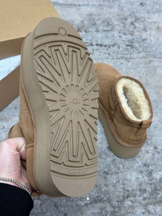 UGG руді жіночі, розмір 36,37,40