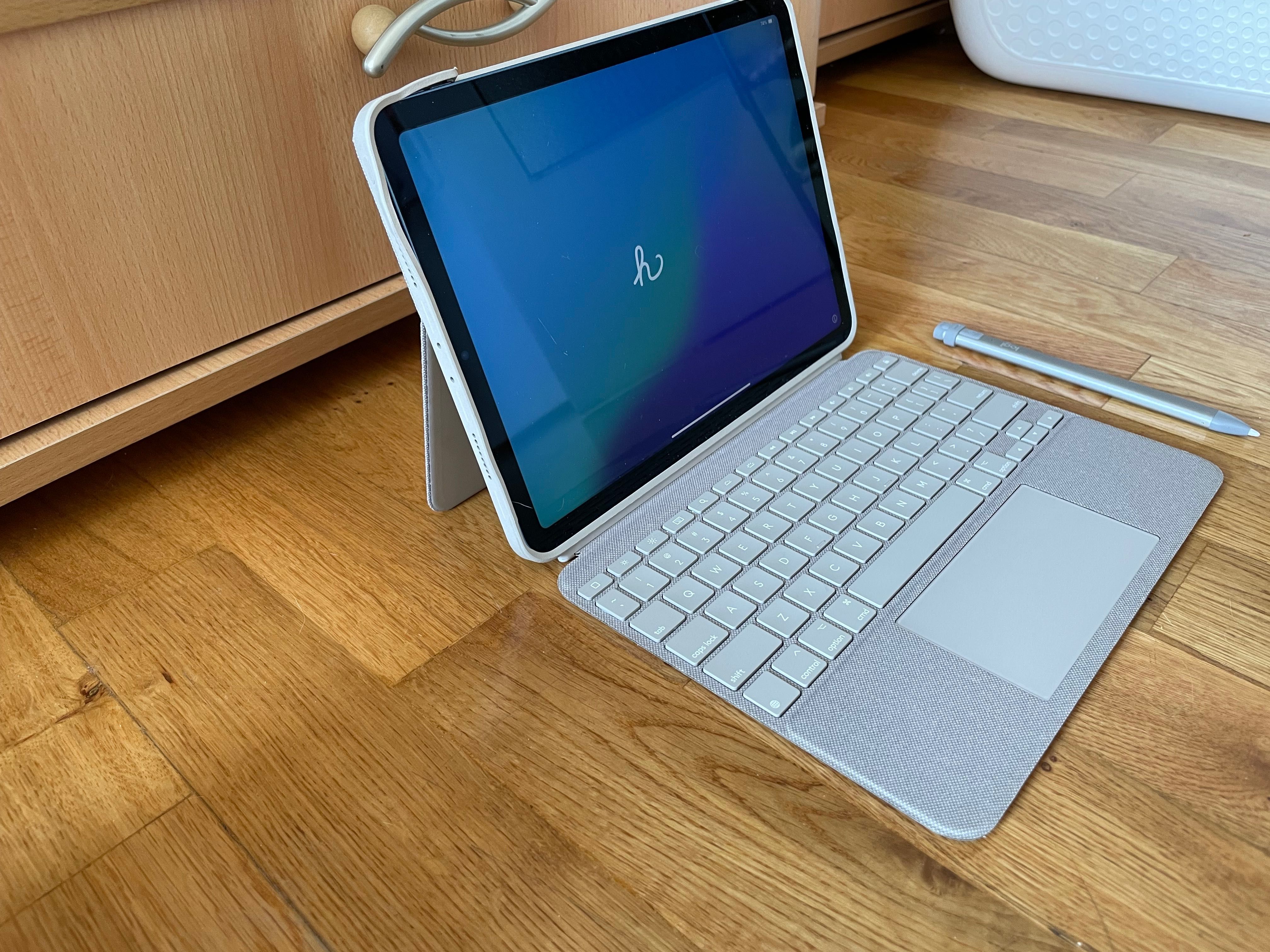 Apple iPad Air 2022 10.9" Wi-Fi 64GB