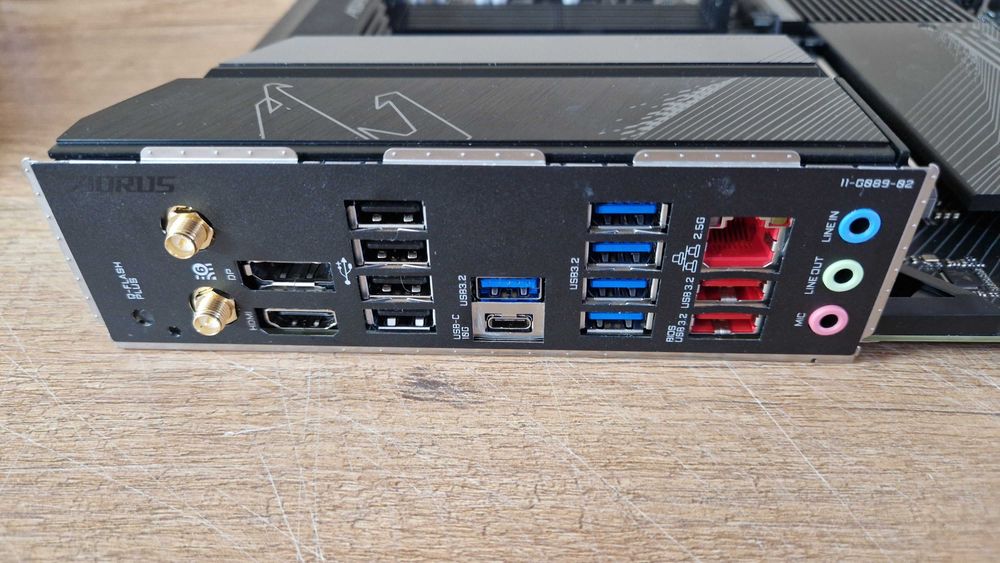Płyta główna Gigabyte B650 AORUS ELITE AX V2 box gwarancja nr. 508299