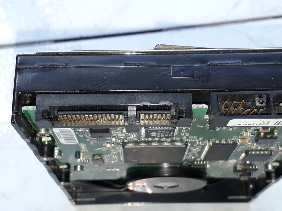 80GB SATA 3.5" Hard Drive64552031848195123